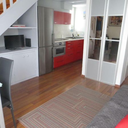 Residence Biak Bat Сібур Екстер'єр фото