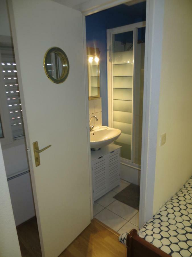 Residence Biak Bat Сібур Екстер'єр фото